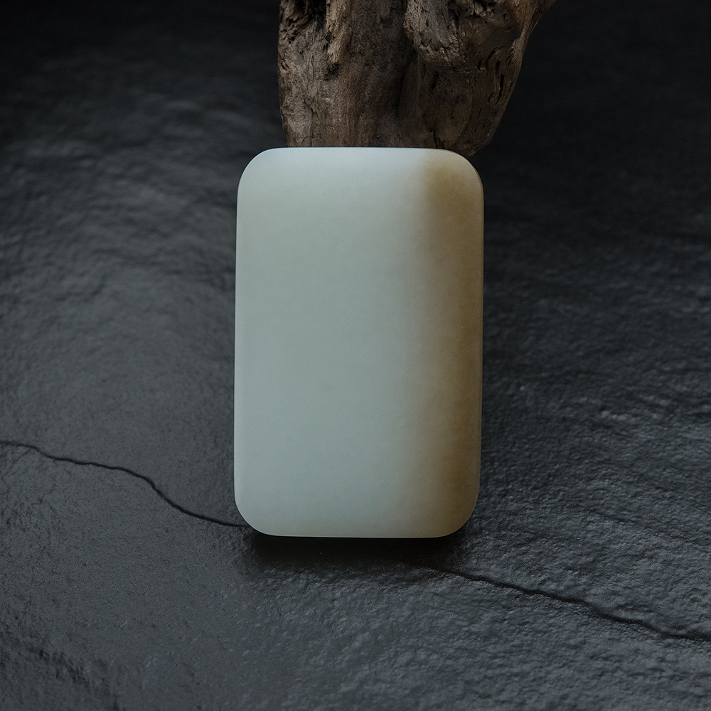 和田玉关公吊坠-红掌柜