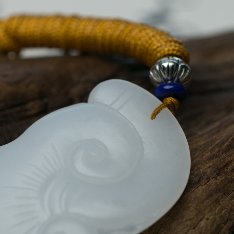 和田白玉如意吊坠-红掌柜