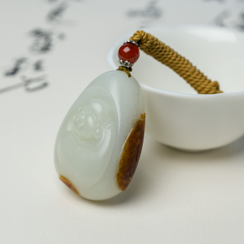 山料俏色和田玉佛吊坠-红掌柜