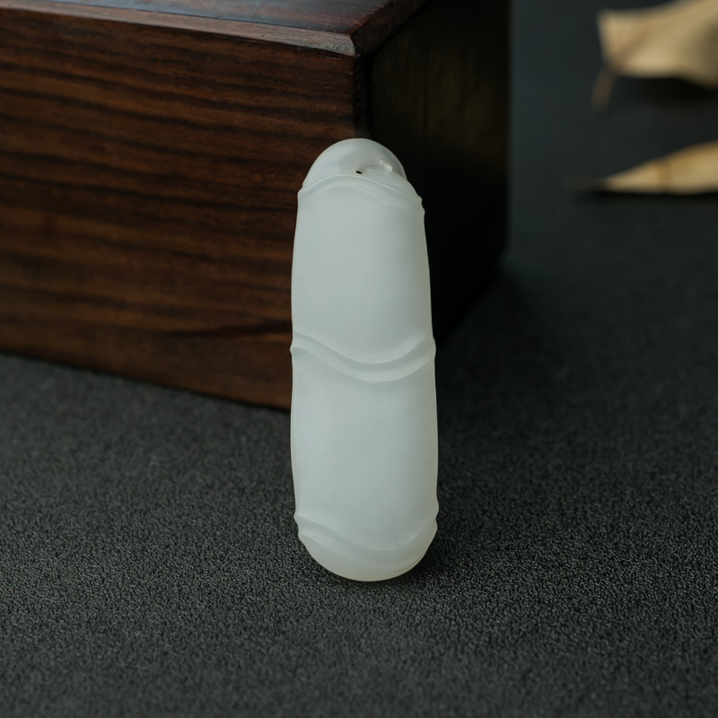 青海天然和田白玉竹节吊坠-红掌柜