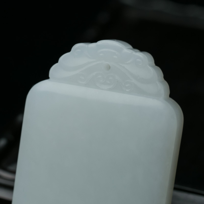 天然和田玉无事牌吊坠-红掌柜