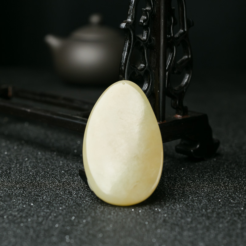 天然山料和田玉连年有余吊坠-红掌柜