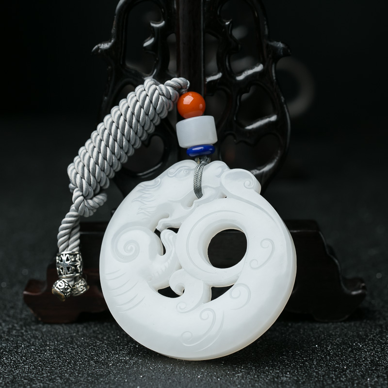 俄料天然和田白玉镂雕仿古龙吊坠-红掌柜