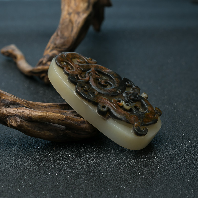 山料和田玉仿古龙凤手把件-红掌柜