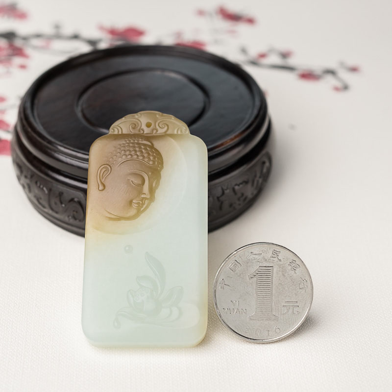 山料俏色和田玉花开见佛挂坠-红掌柜