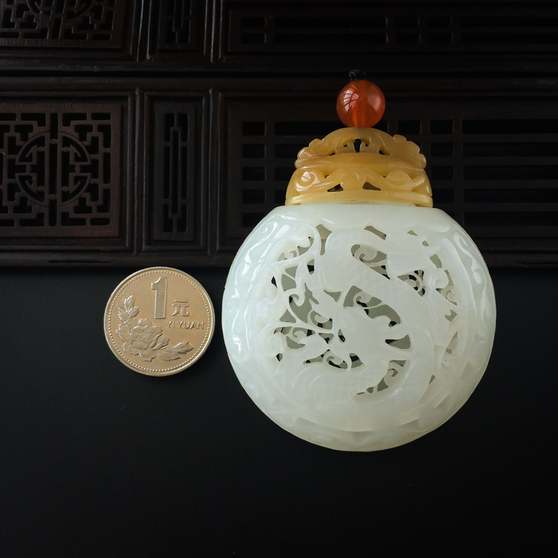 青海和田玉吊坠-红掌柜