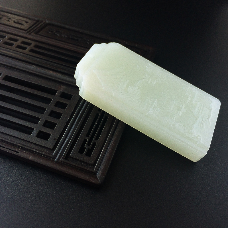 俄料和田玉吊坠-红掌柜