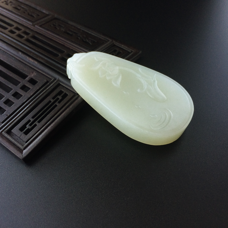 俄料和田玉一品清廉-红掌柜