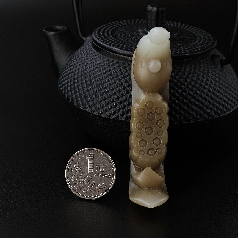 俄料和田玉-红掌柜