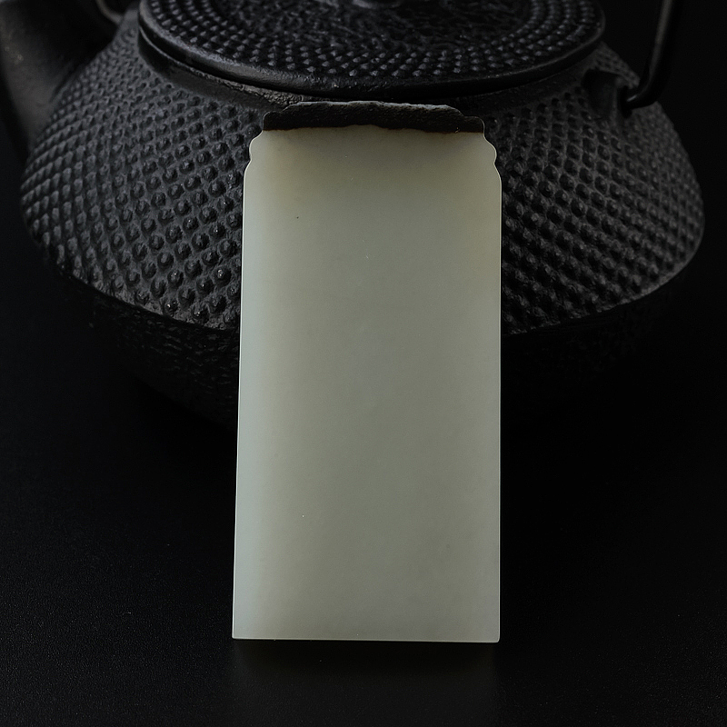 带皮和田玉关公-红掌柜