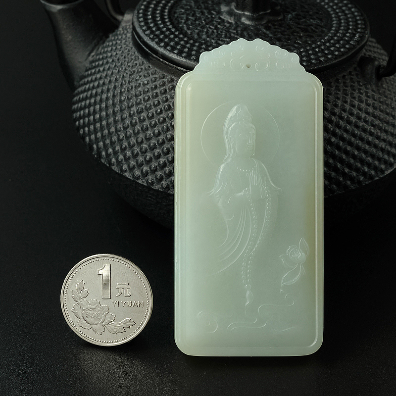 俄料和田玉观音-红掌柜