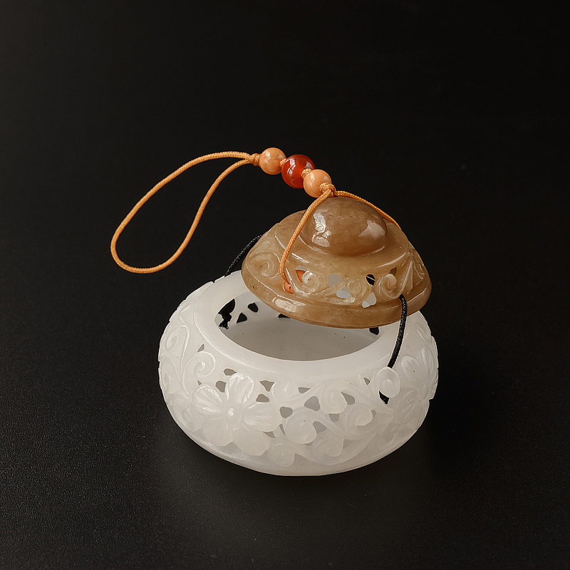 带糖色和田玉香炉-红掌柜