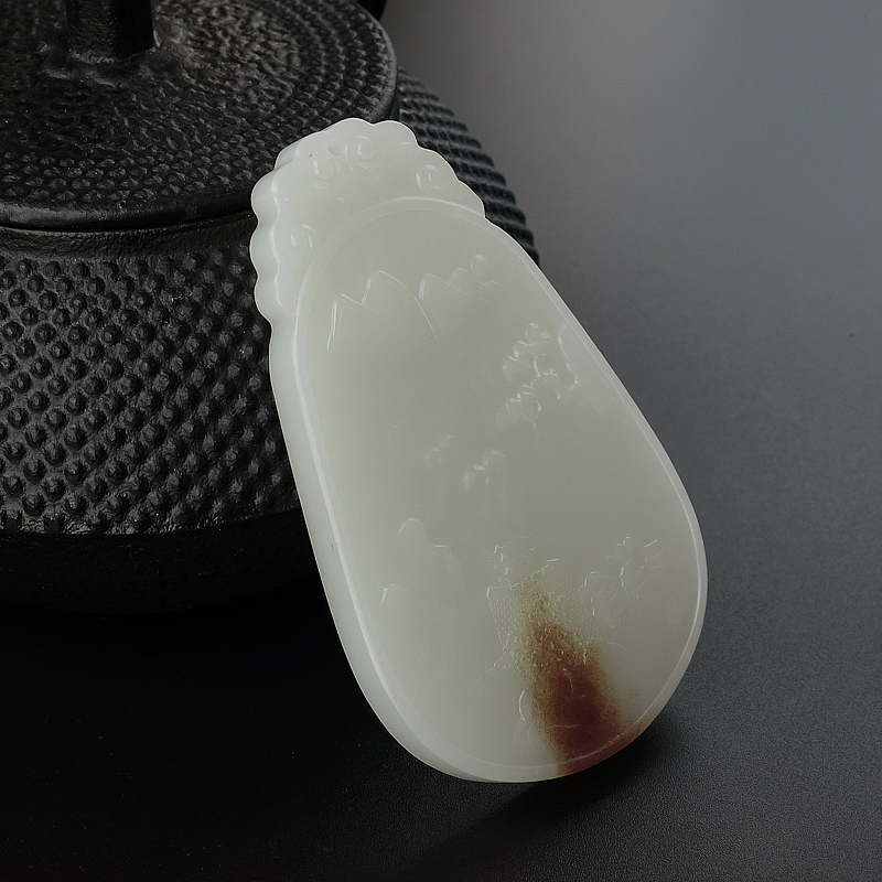 带糖色和田玉吊坠-红掌柜