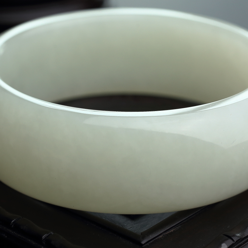 俄料和田白玉手镯-红掌柜