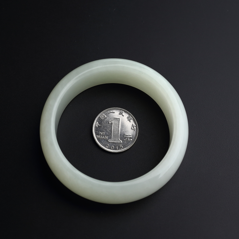 天然俄料和田玉手镯 - 红掌柜