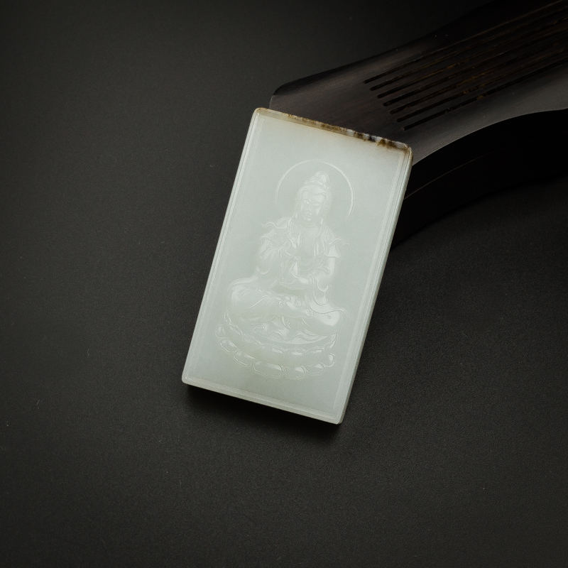 和田玉观音牌挂坠-红掌柜