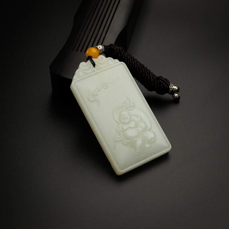 和田玉吊坠-红掌柜