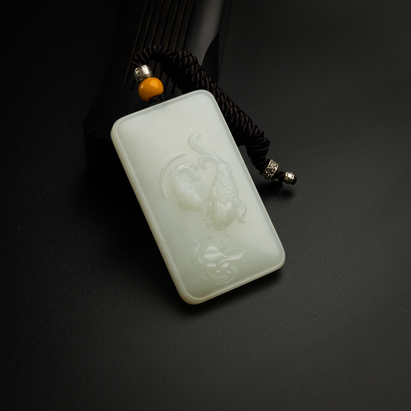 和田玉吊坠-红掌柜