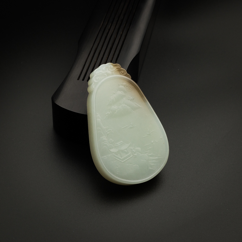 和田玉吊坠-红掌柜