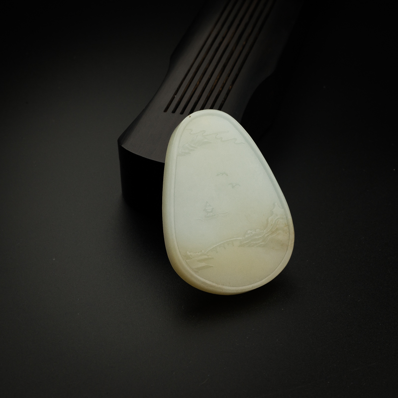 和田玉吊坠-红掌柜