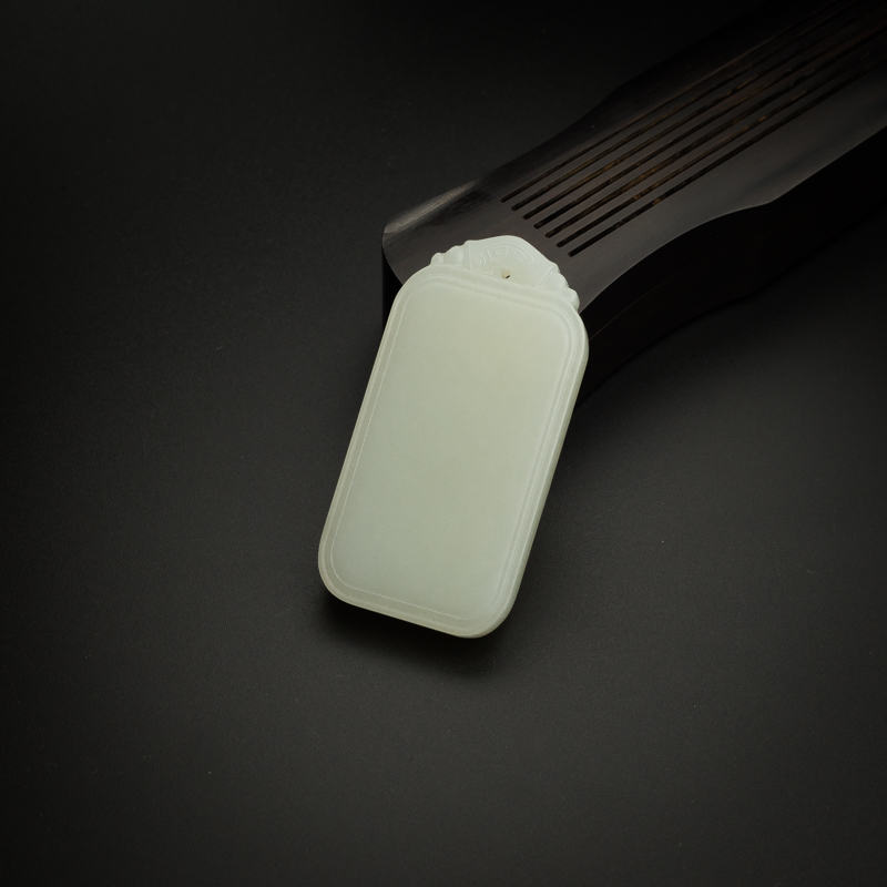 和田玉吊坠-红掌柜