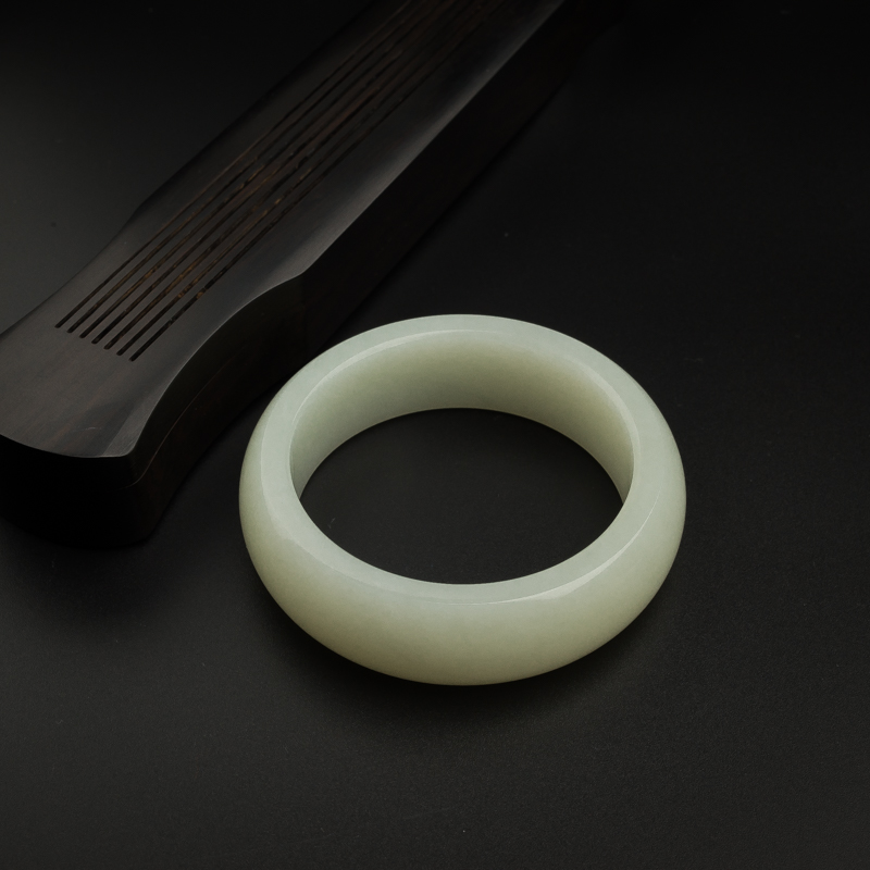 天然和田玉手镯-红掌柜