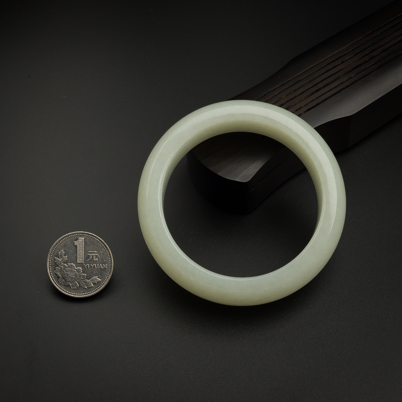 俄料和田玉手镯-红掌柜