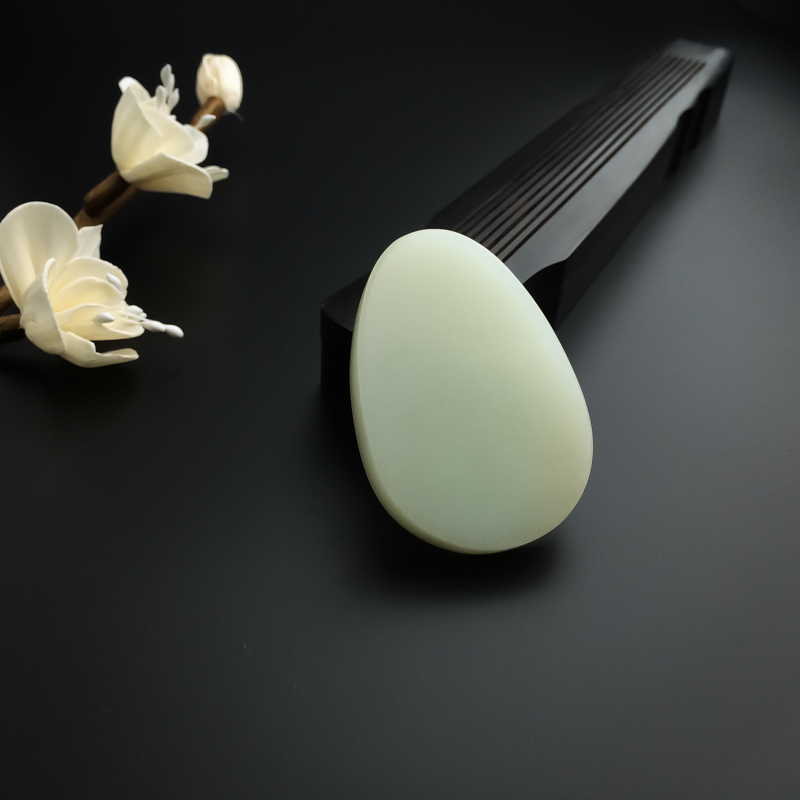 天然和田玉吊坠-红掌柜