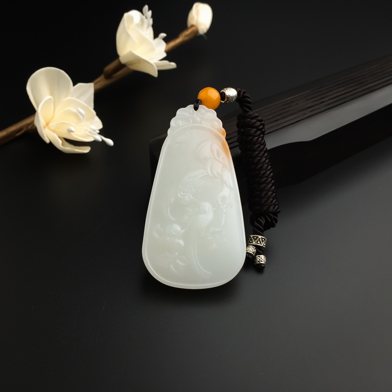 和田玉喜鹊吊坠-红掌柜