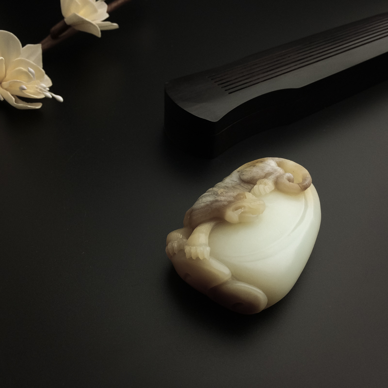 天然和田玉老虎吊坠-红掌柜