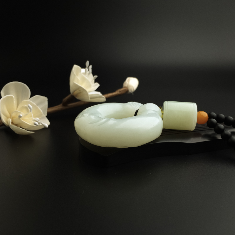 天然和田玉-红掌柜