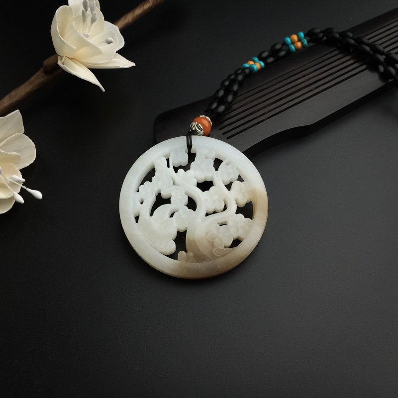 和田玉吊坠-红掌柜