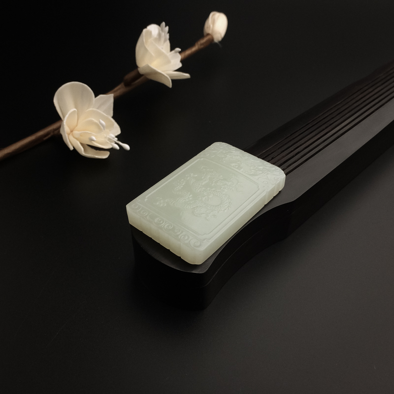 天然和田玉飞龙在天吊坠-红掌柜