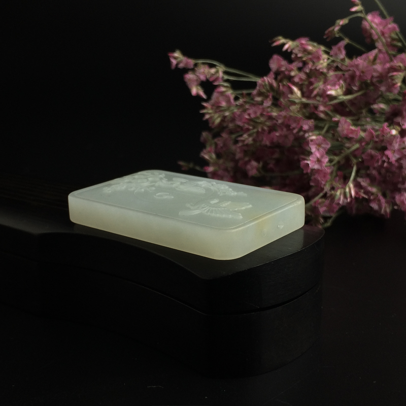 天然新疆和田玉喜上眉梢吊坠-红掌柜