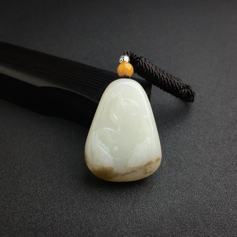 新疆天然山料和田白玉连年有余吊坠 - 红掌柜
