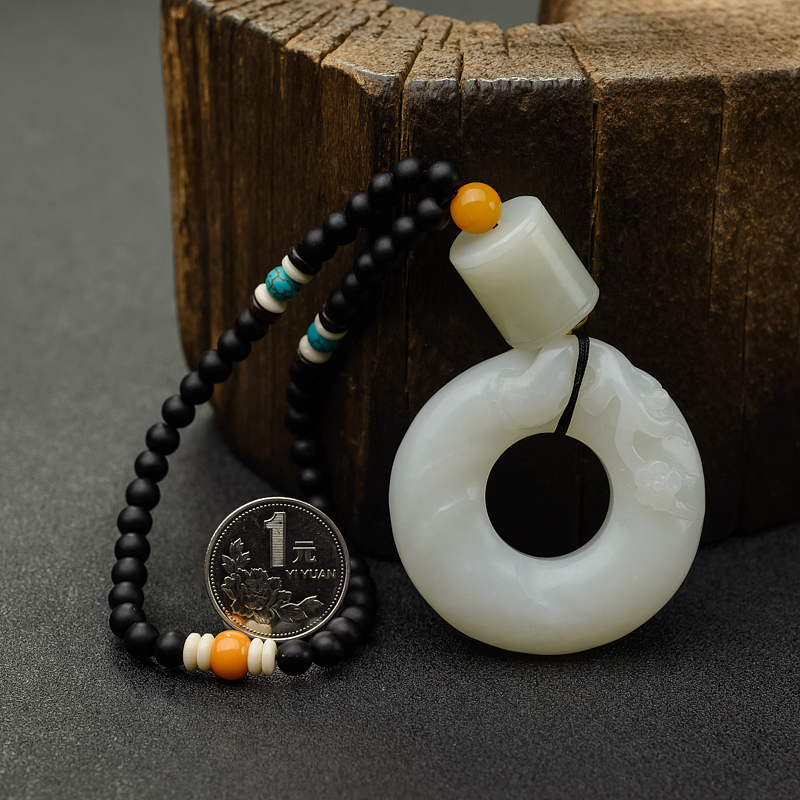 新疆和田玉吊坠 - 红掌柜