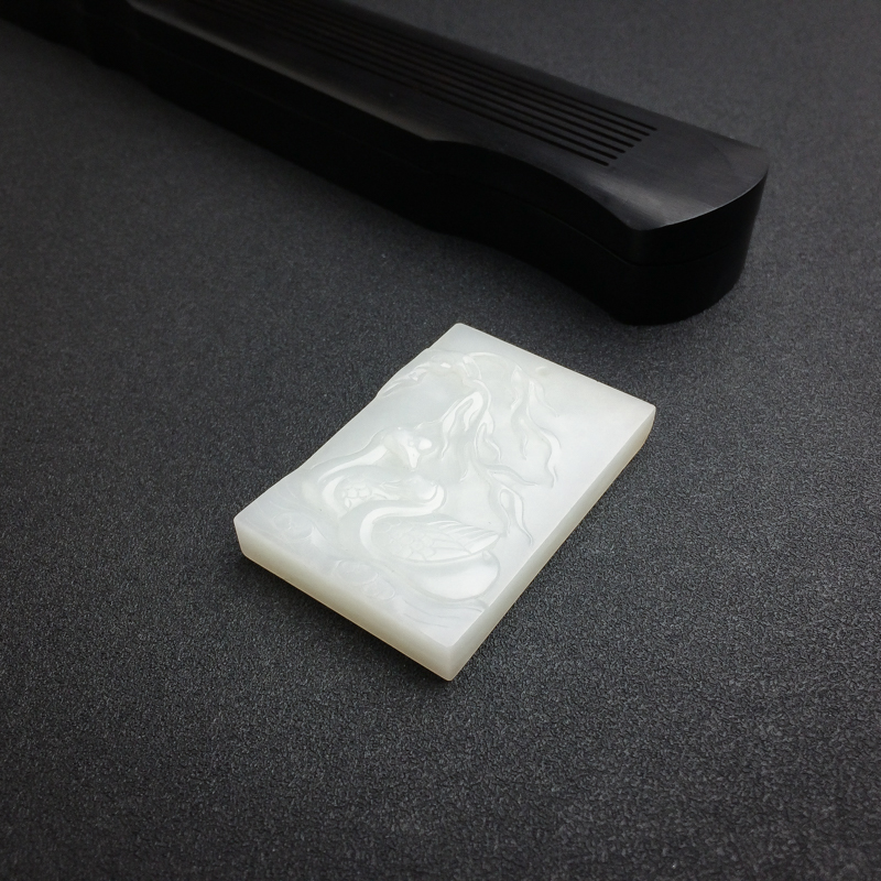 山料和田白玉鸳鸯方牌吊坠-红掌柜