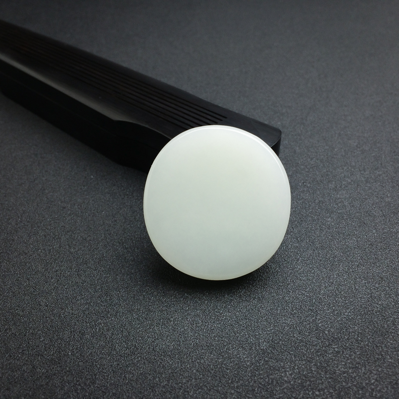 俄罗斯天然和田白玉佛吊坠-红掌柜