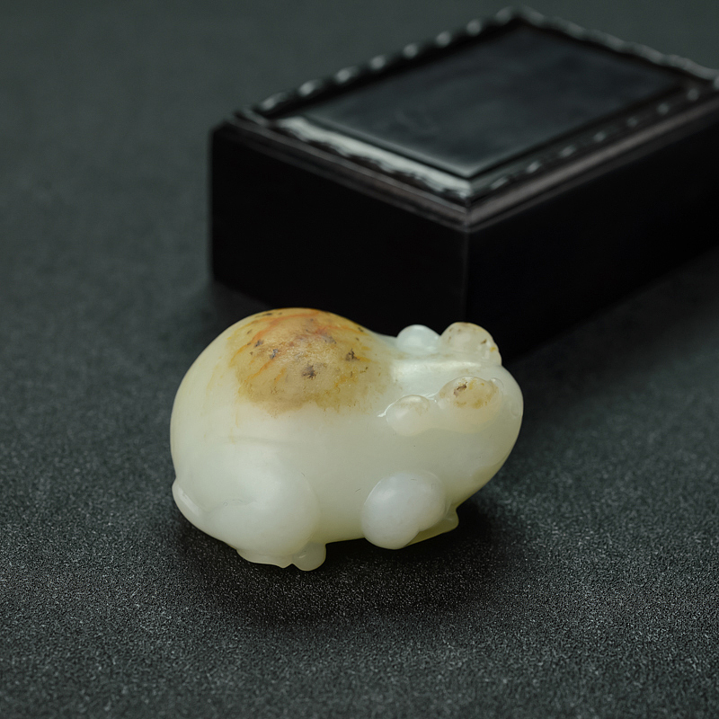 山料白玉摆件-红掌柜