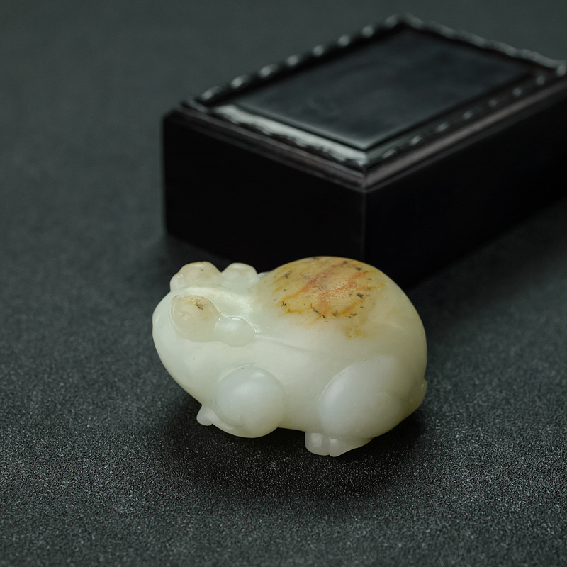 和田玉青蛙摆件-红掌柜