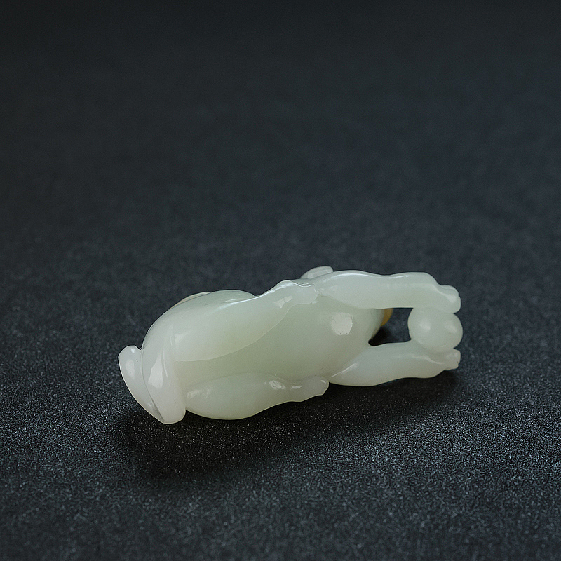 新疆俏色和田玉旺财狗摆件  - 红掌柜