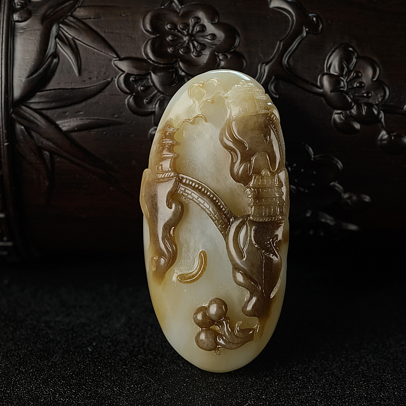 新疆天然山料俏色和田玉山水意境吊坠 - 红掌柜