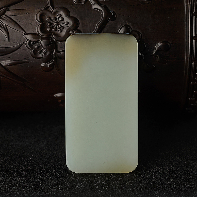 俏色和田玉观音吊坠 - 红掌柜