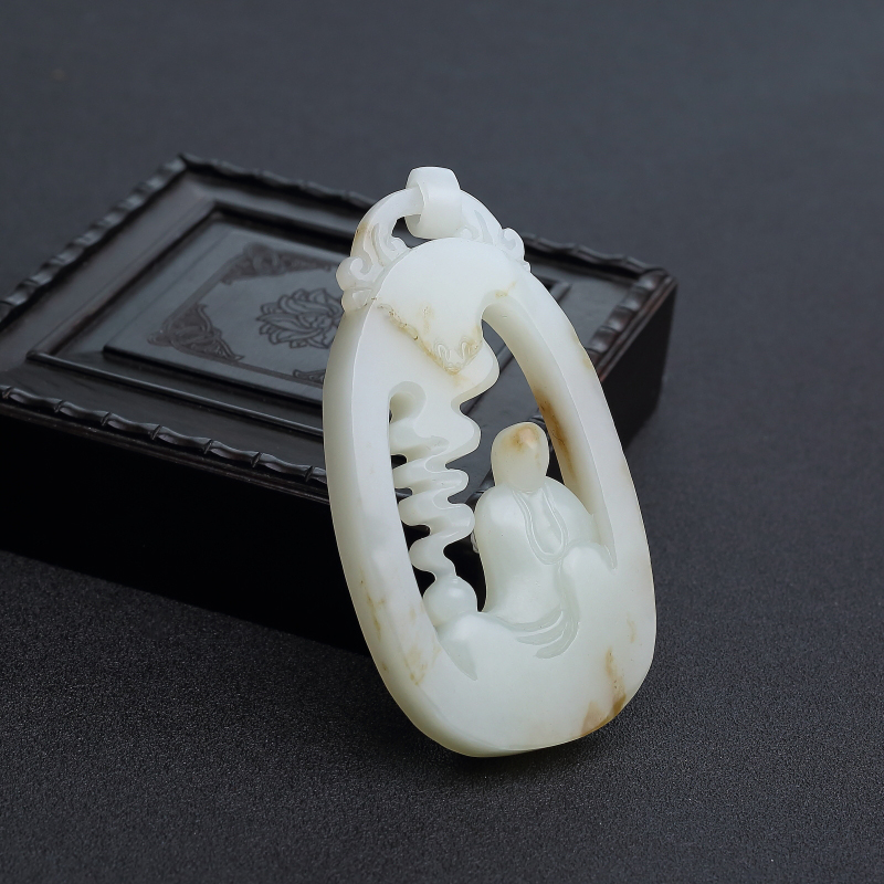 俏色和田玉悟道吊坠 - 红掌柜