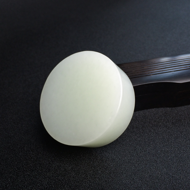 山料和田青白玉圆牌 - 红掌柜