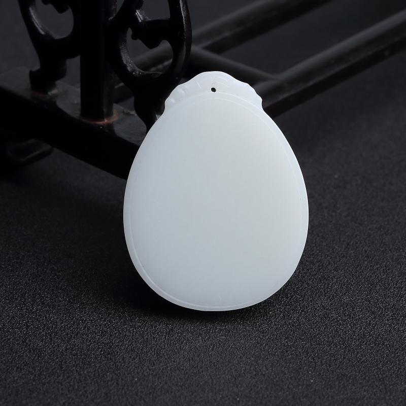 和田玉蝶恋花吊坠 - 红掌柜