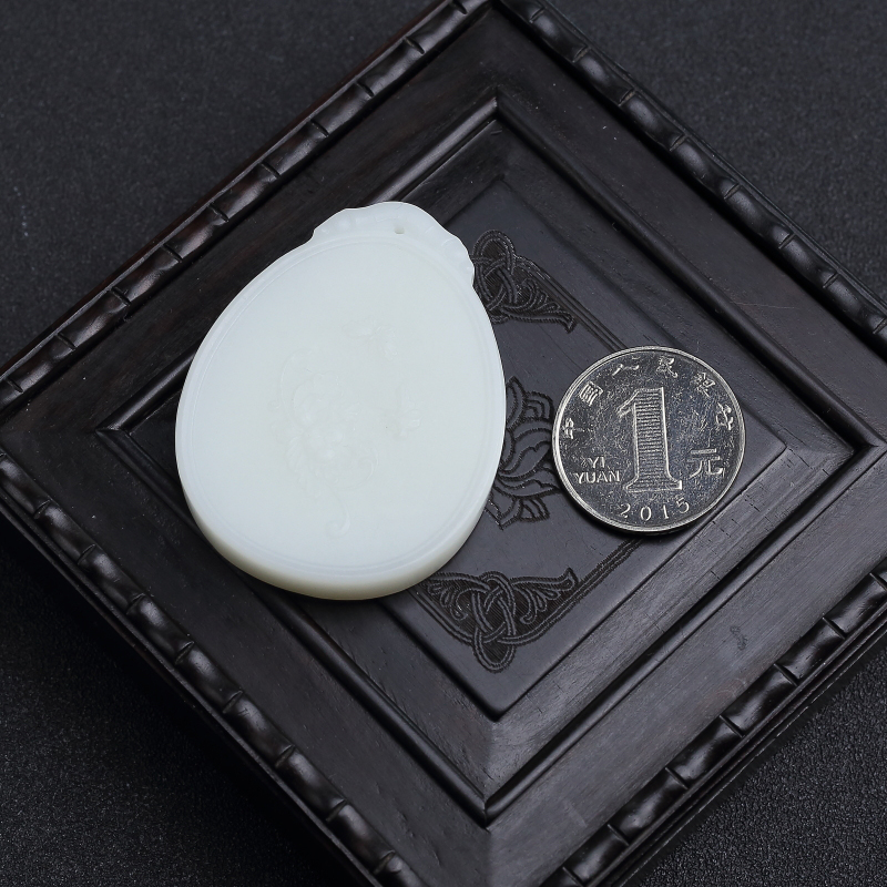 天然和田玉蝶恋花吊坠 - 红掌柜