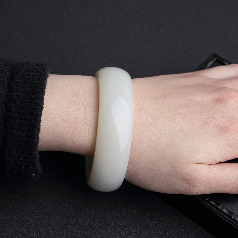 天然和田白玉手镯 - 红掌柜