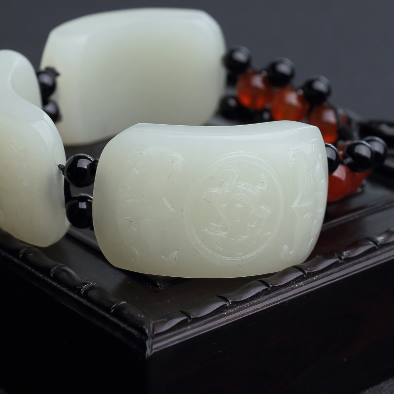 俄罗斯和田青白玉吉祥三宝兽面手链 - 红掌柜