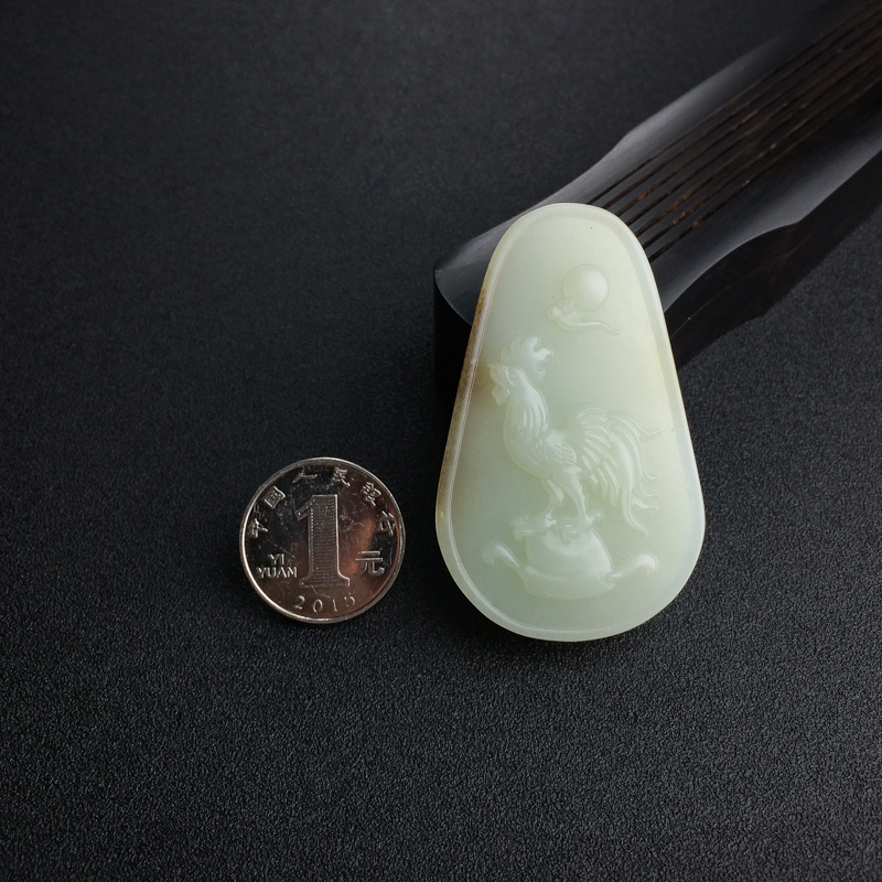 俏色冠上加冕吊坠-红掌柜